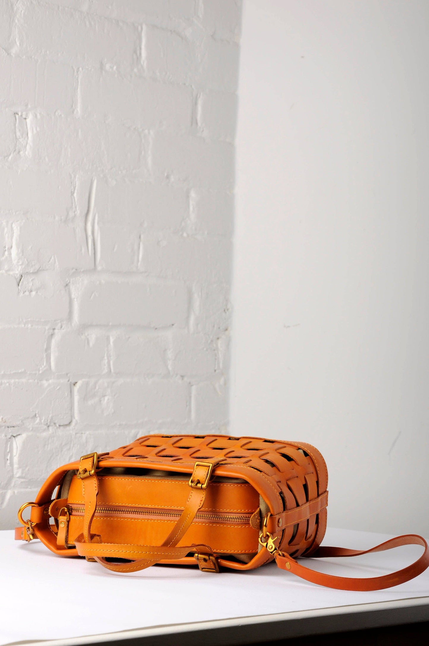 Venture Basket Tote - Apricot