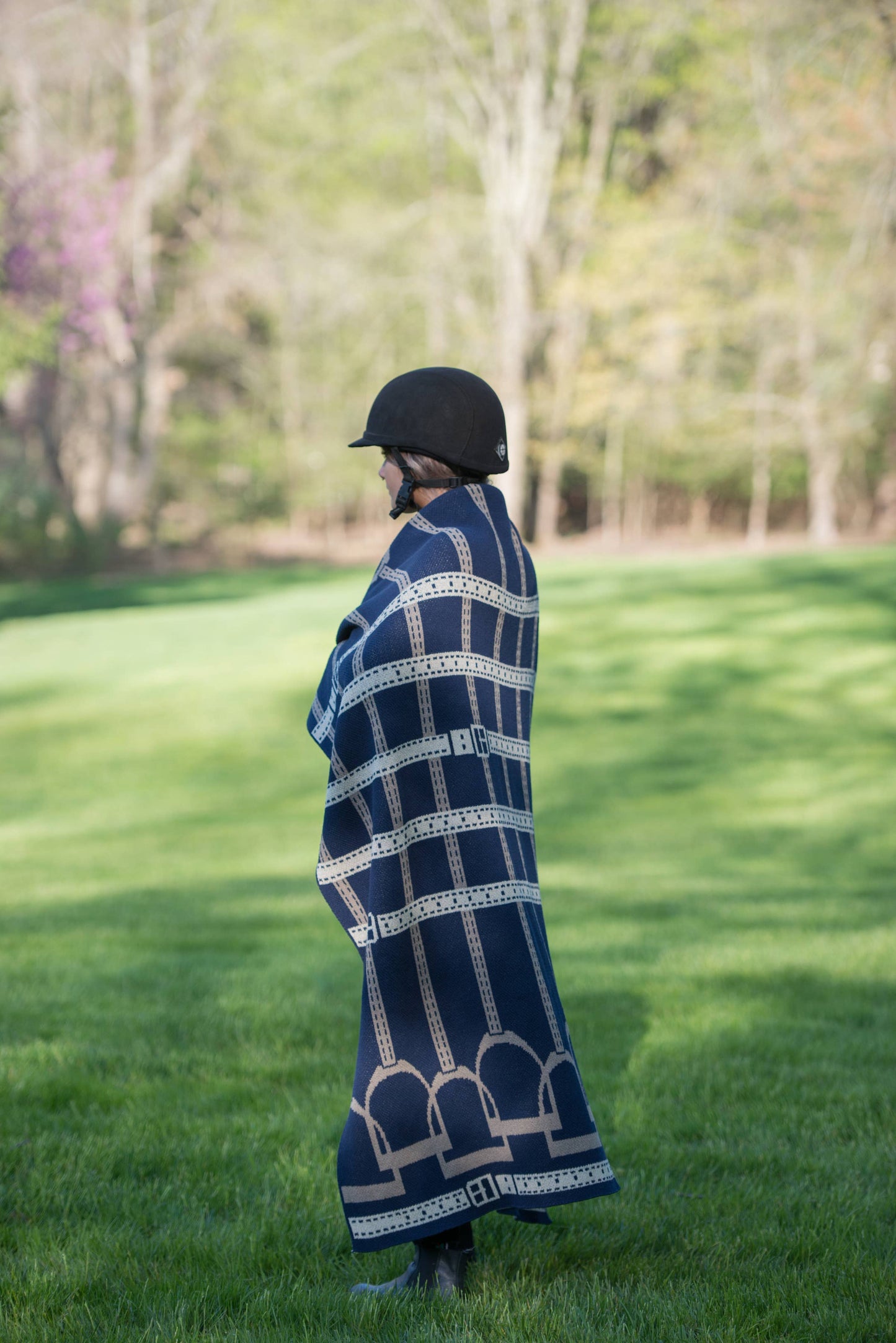 Equestrian Stirrup Throw Blanket: Navy Blue