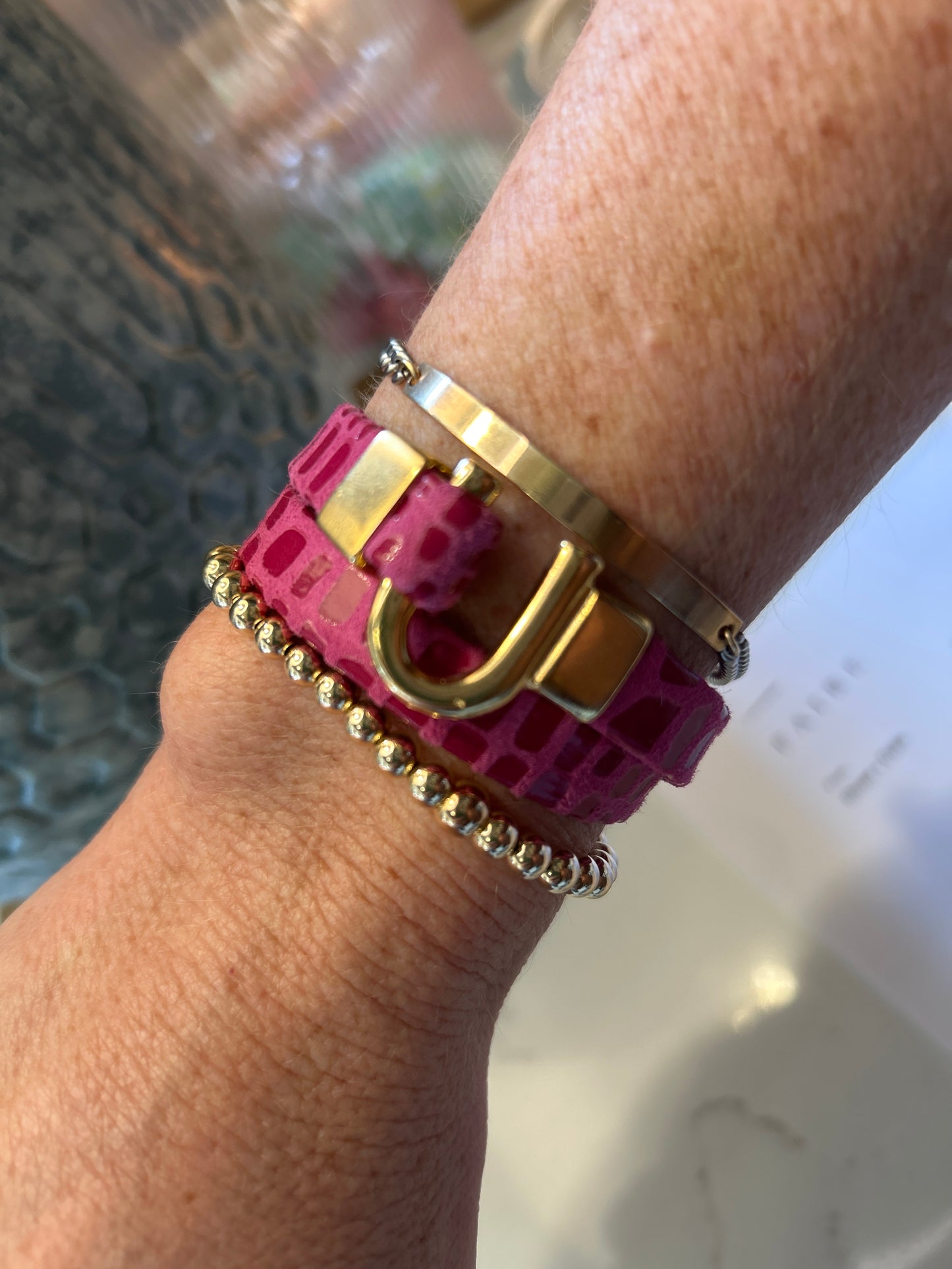 Horseshoe Spots Leather Bracelet Wrap -Pink