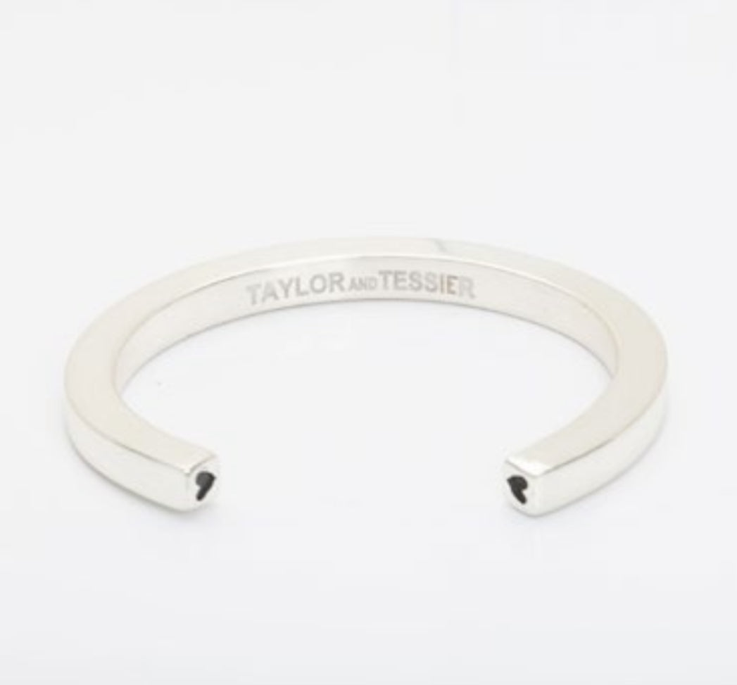 T&T Heart Cuff