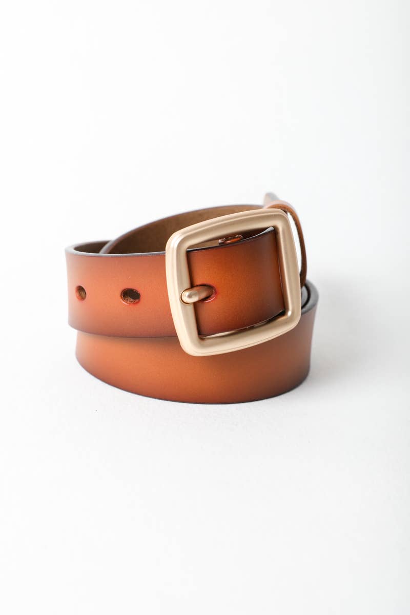 Chic & Durable Leather Belt – Available in White and Camel