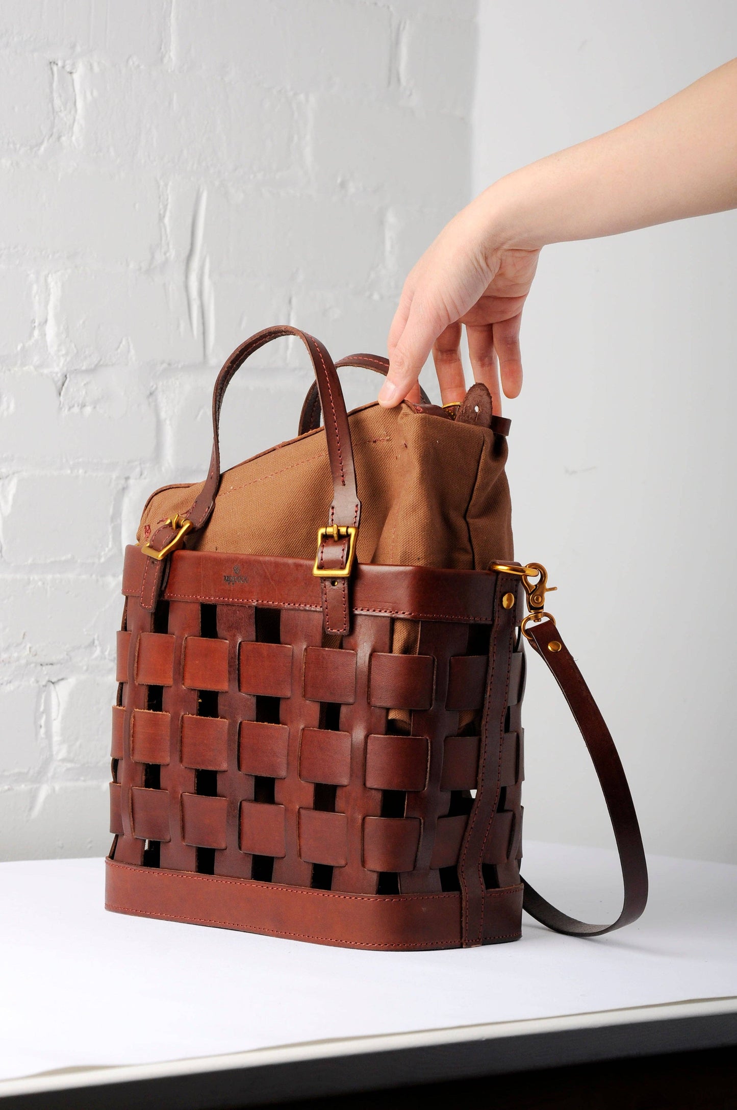 Venture Basket Tote - Chestnut