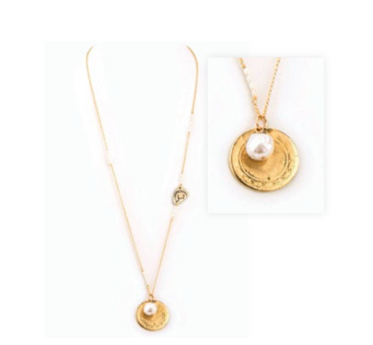 T&T Besos Paperclip Coin & Pearl Necklace