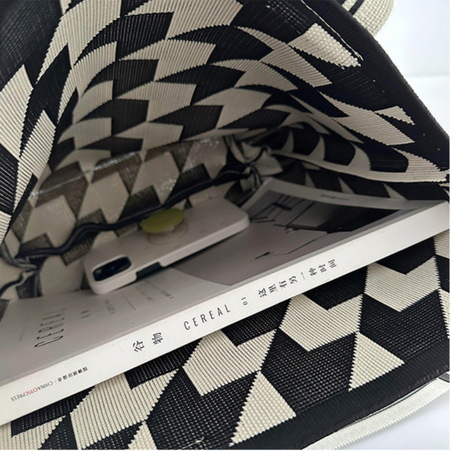 Stylish Knitted Tote Bag- Lightweight  Foldable Shopping Bag