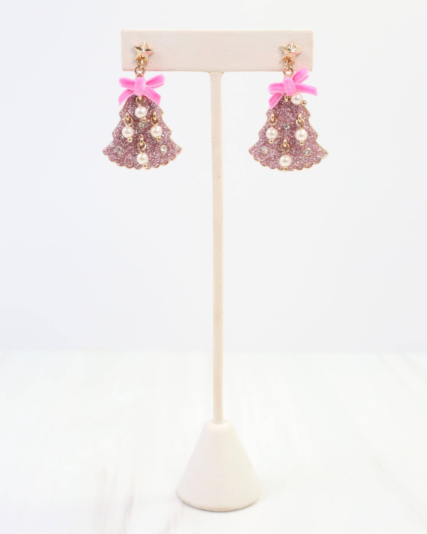 Christmas Tree Earring with Bow and Pearls Pink