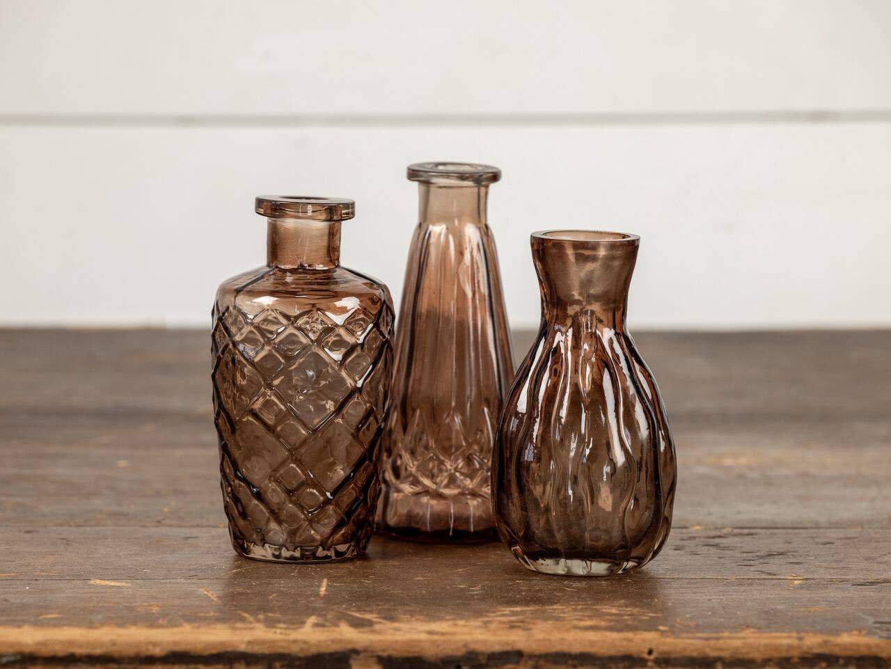 5.25" AMBER TAPERED GLASS BUD VASE