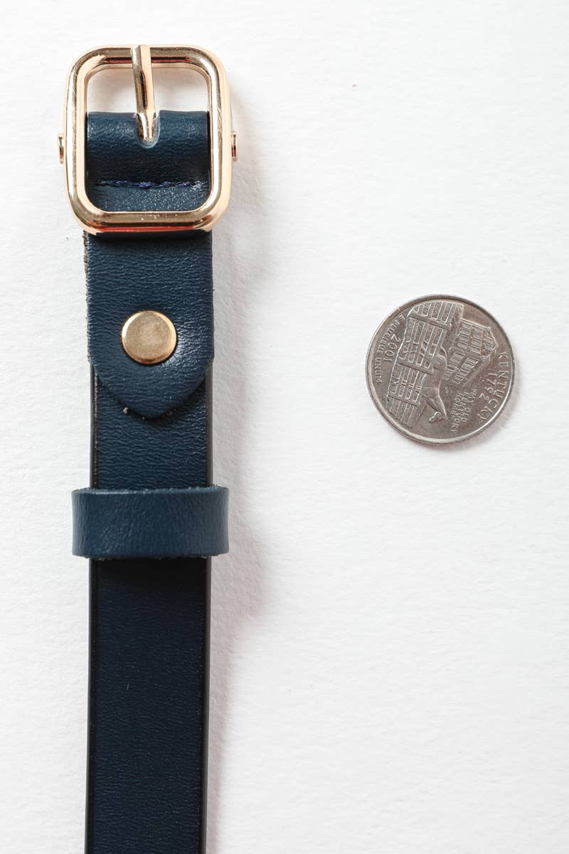 Versatile Skinny Leather Belt – Perfect for Any Outfit 💫