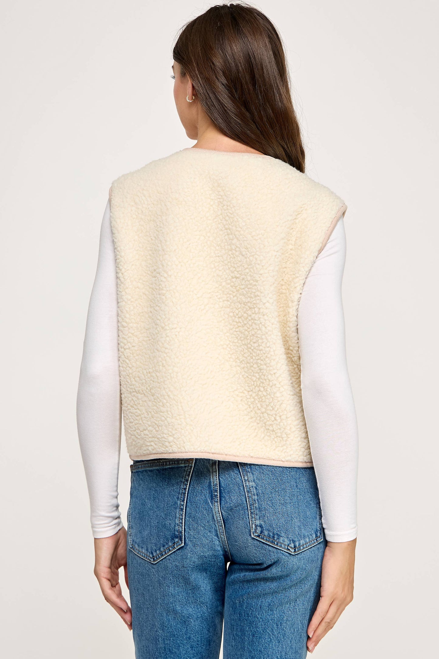 SHEEP VEST-CREAM