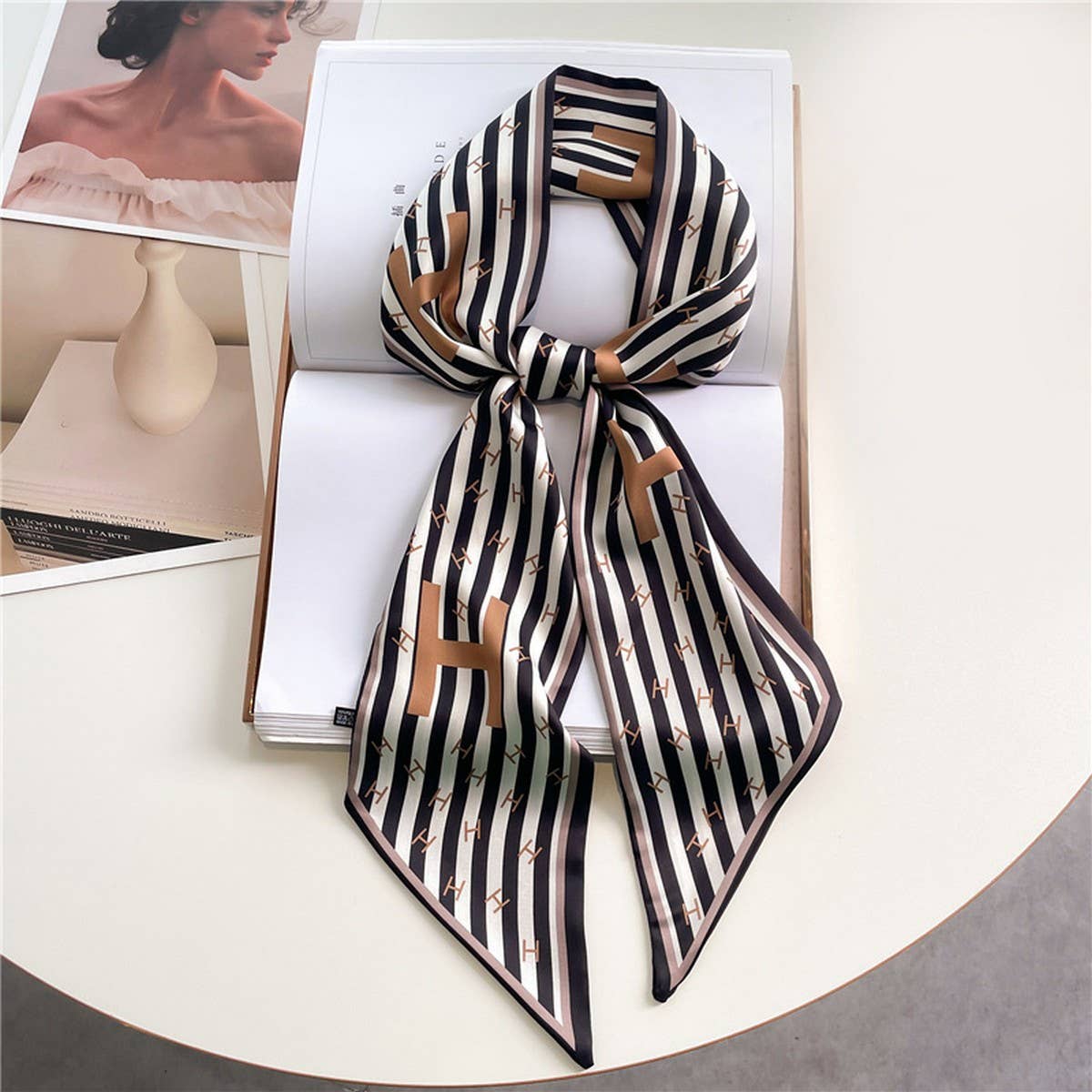 FASHIONABLE DOUBLE-LAYER RIBBON ANGLED HEAD SCARF_CWASC1515