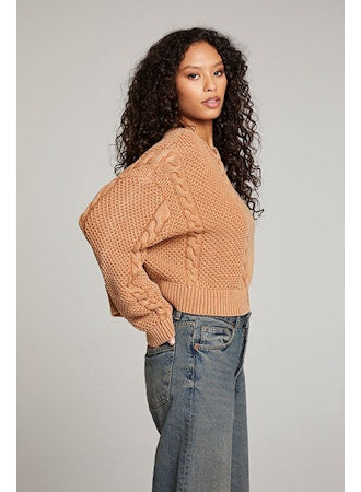 Chaser Cloud Pullover