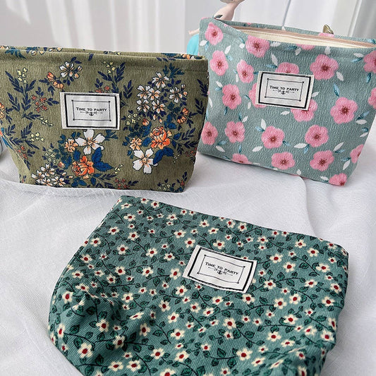 Vintage Corduroy Floral Makeup Bag for Travel_CWAB1215