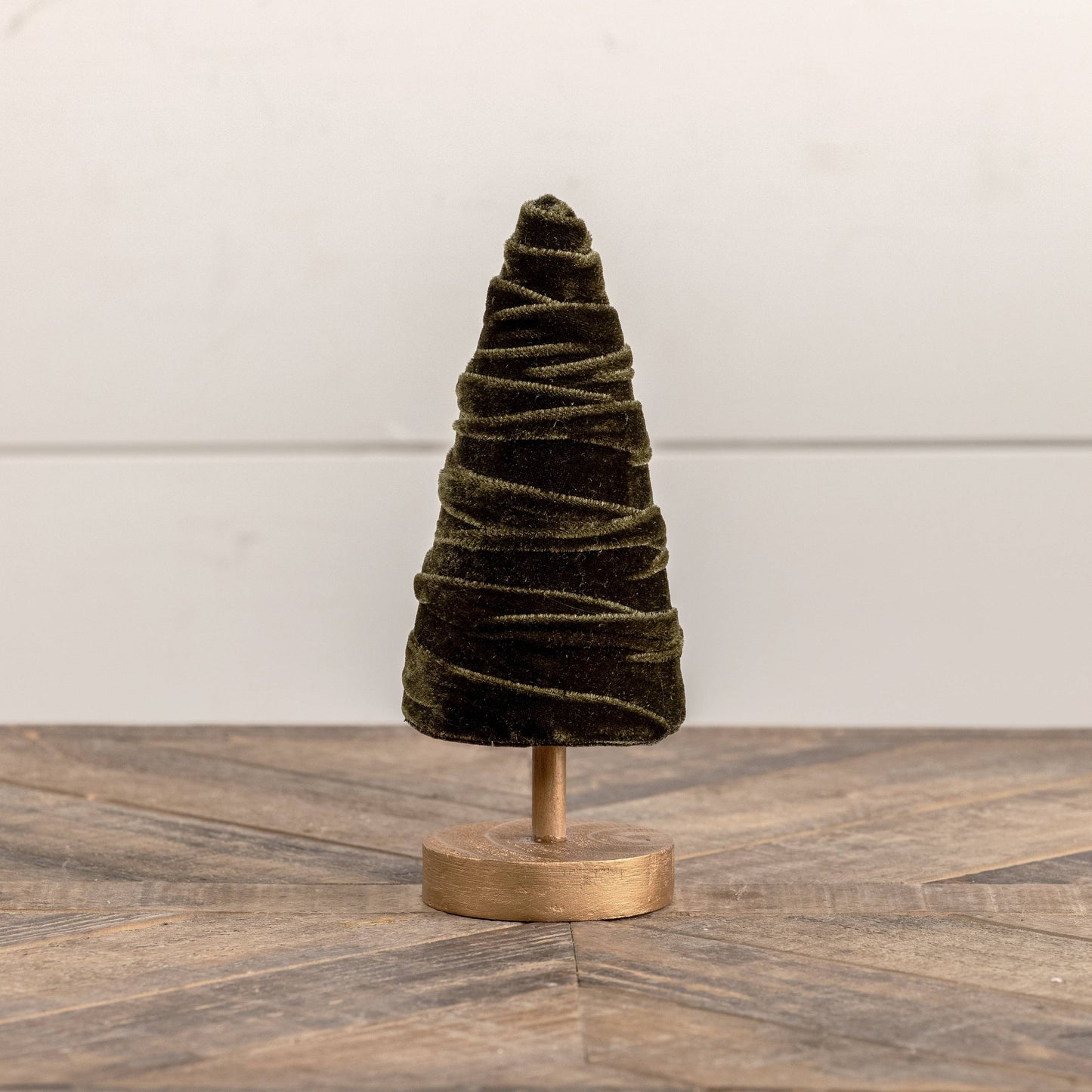 8" FOREST VELVET TREE