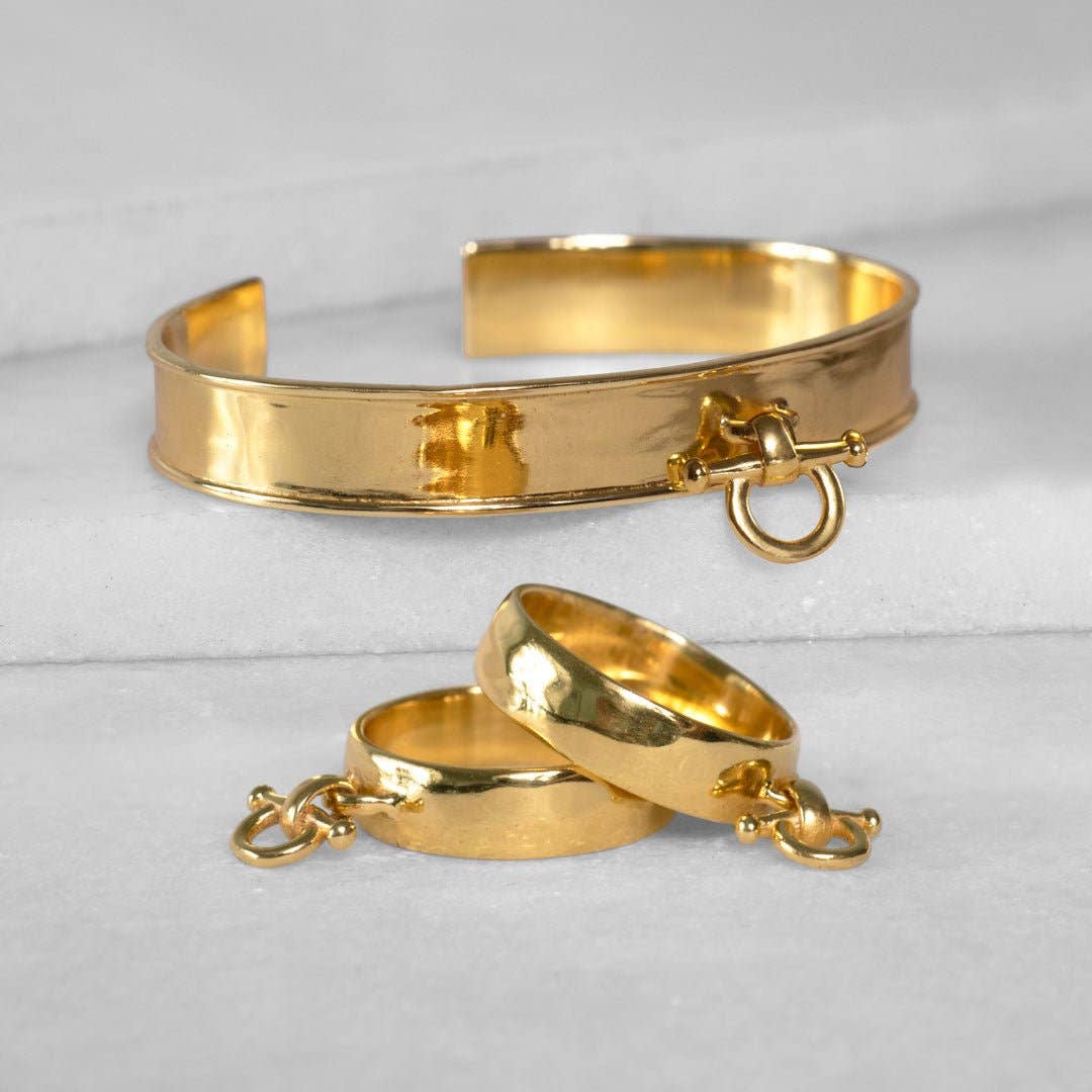 Ariston Equestrian Horse Bit Bracelet in Gold