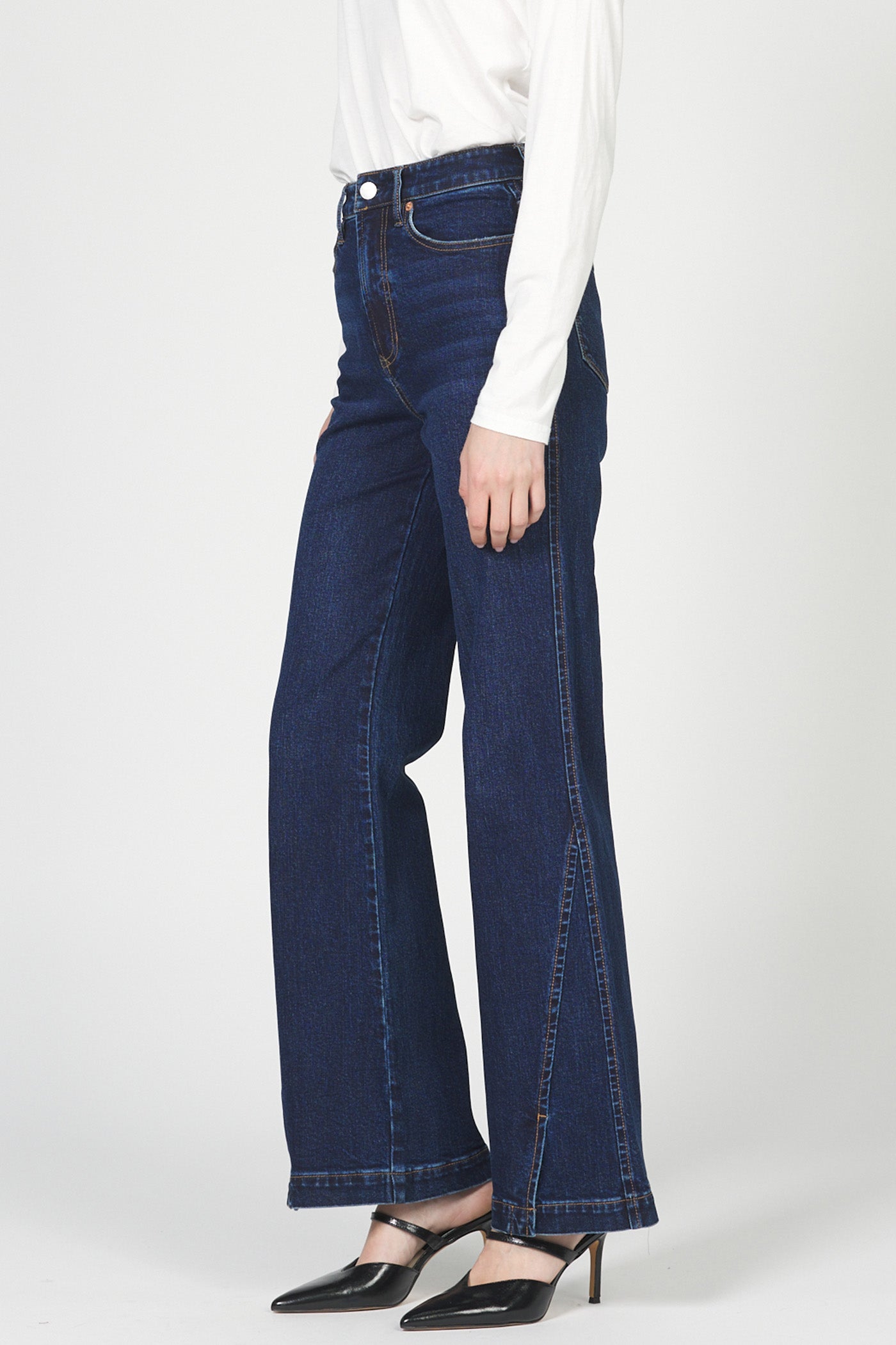 Dear John Fiona -Belvue