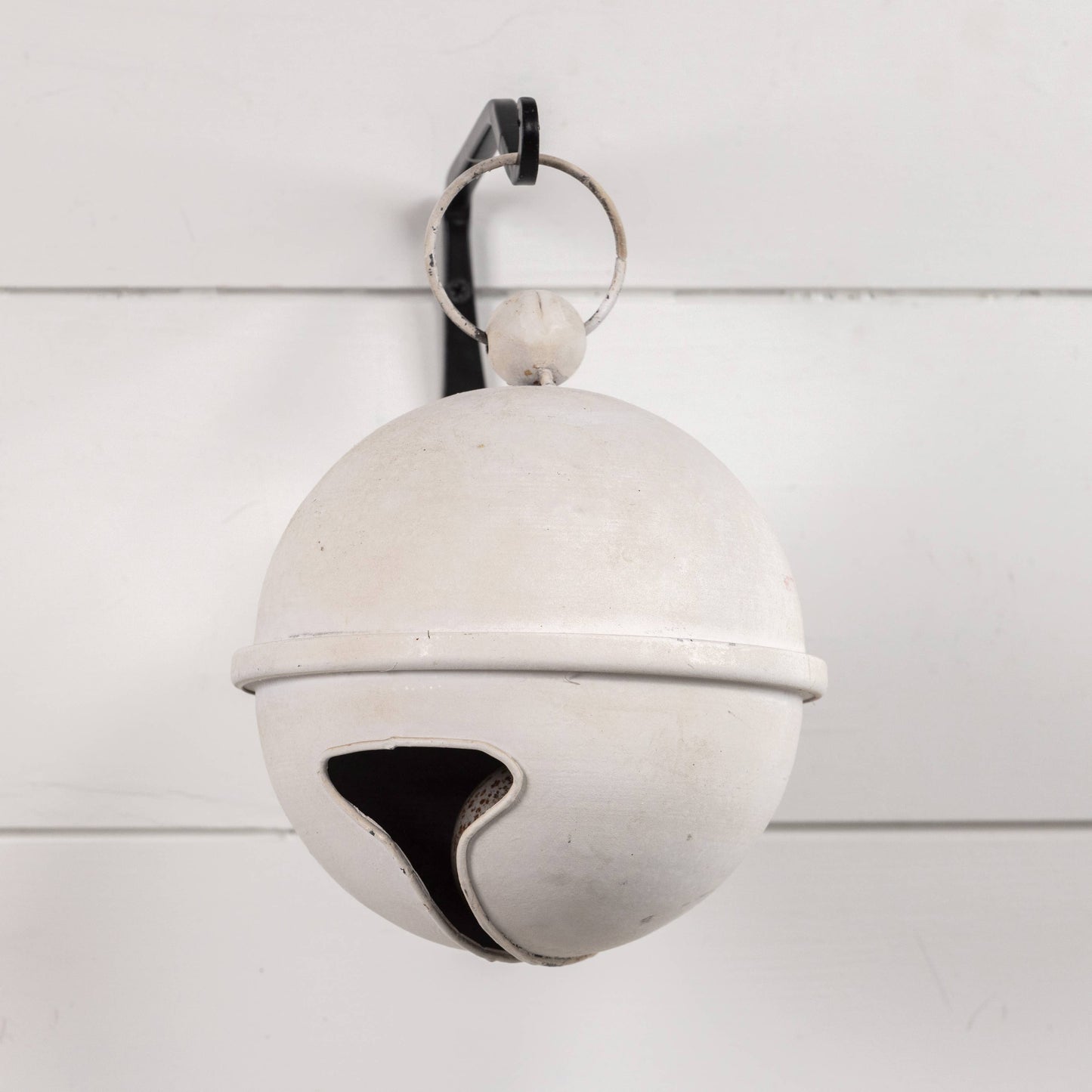 6.75" WHITE SLEIGH BELL