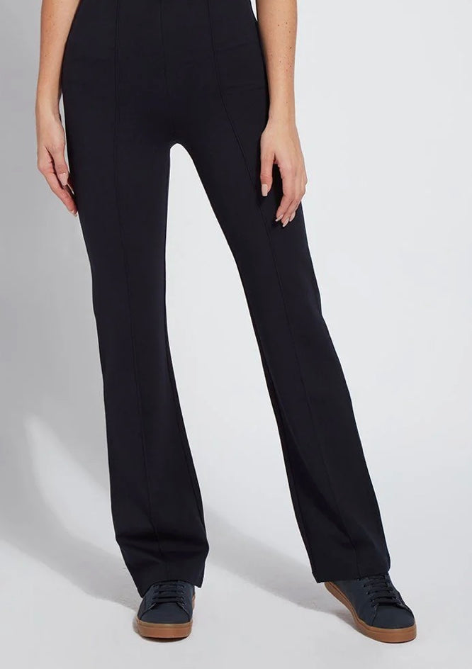Lysse Elysse in Midnight
