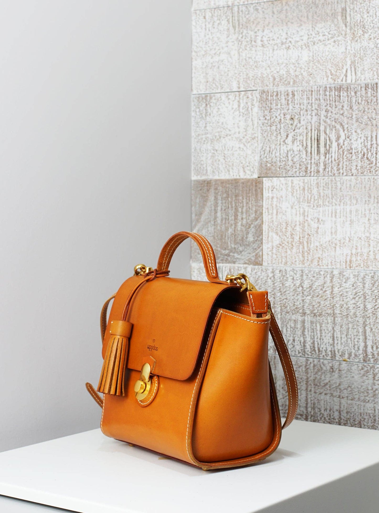 Vive 2.0 Classic Top Handle Satchel - Apricot