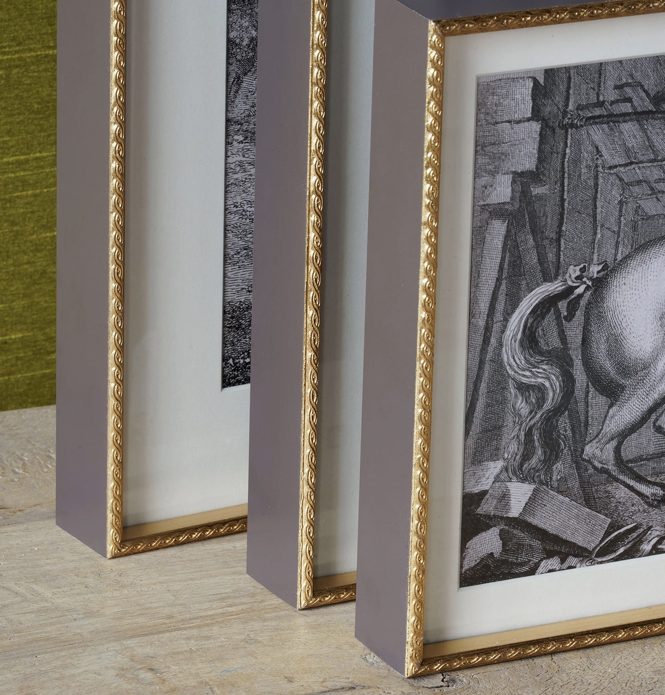 Chesham Horse  - English Countryside Horse and Barn, Fig. 6, 10x8