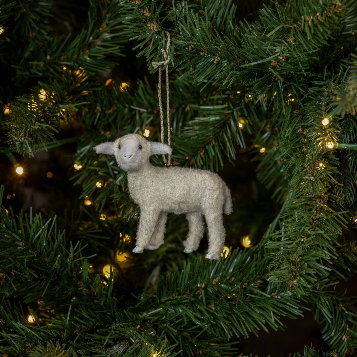 STANDING LAMB ORNAMENT