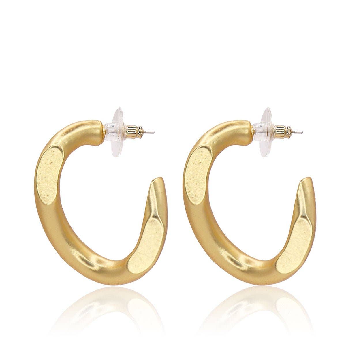 Every day wear curb link hoop earrings - black friday