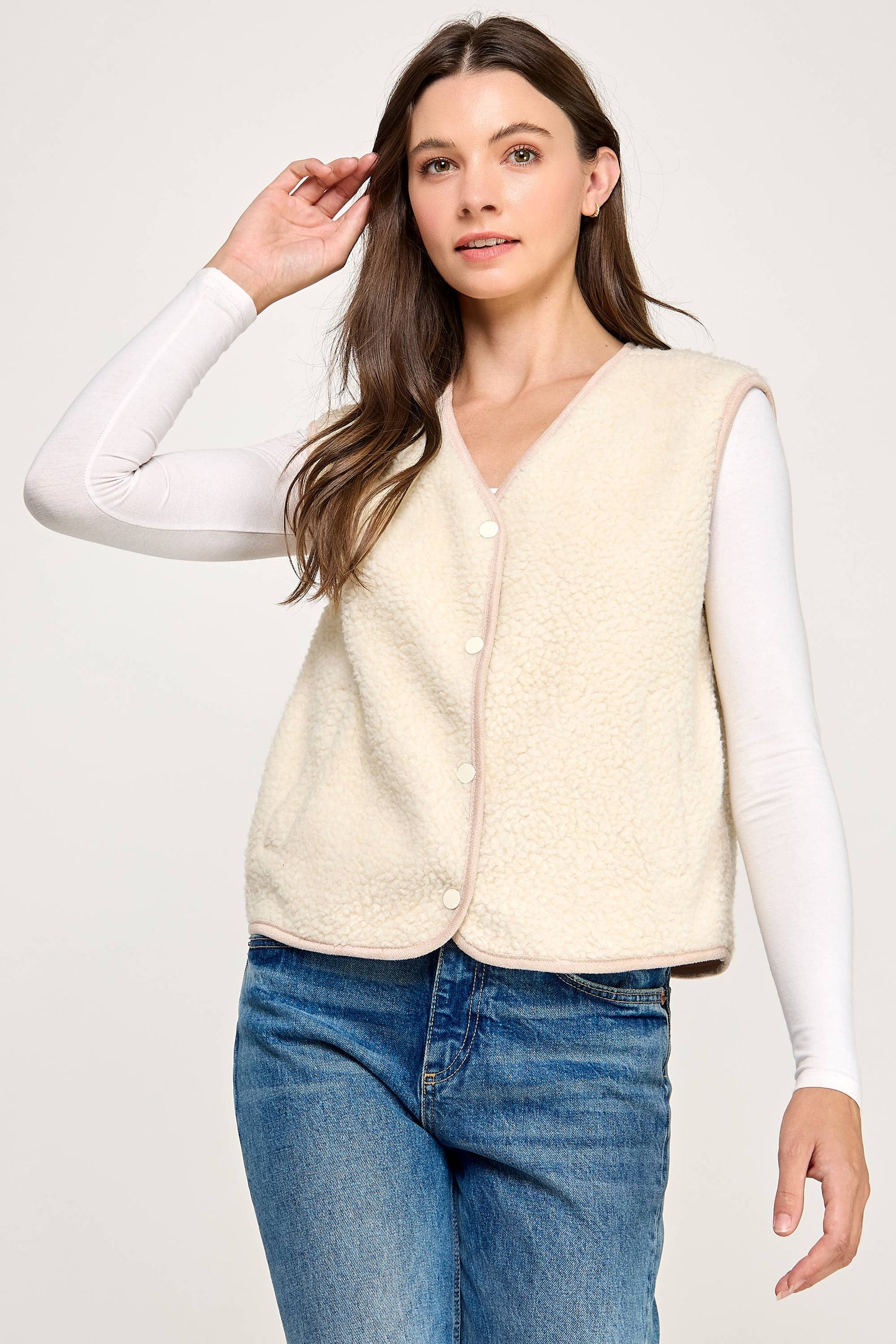 SHEEP VEST-CREAM