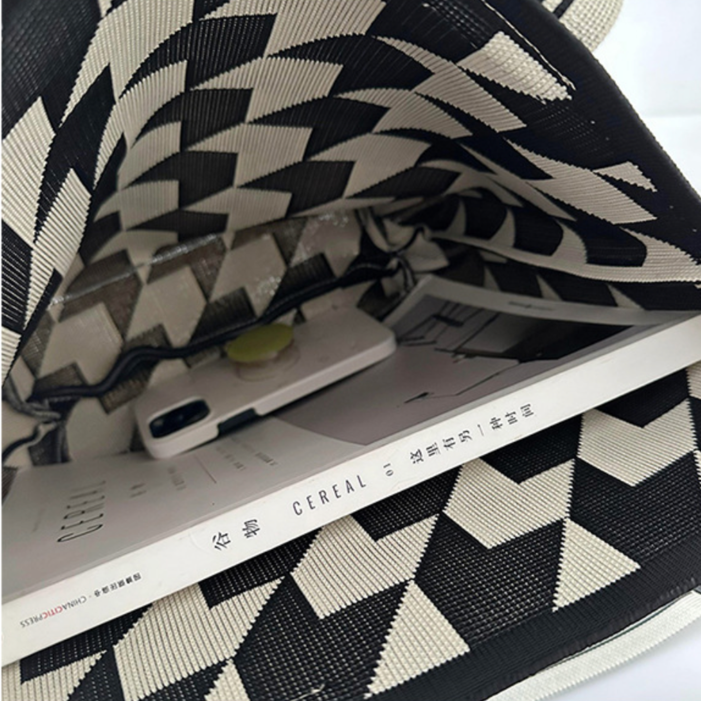 Stylish Knitted Tote Bag- Lightweight  Foldable Shopping Bag