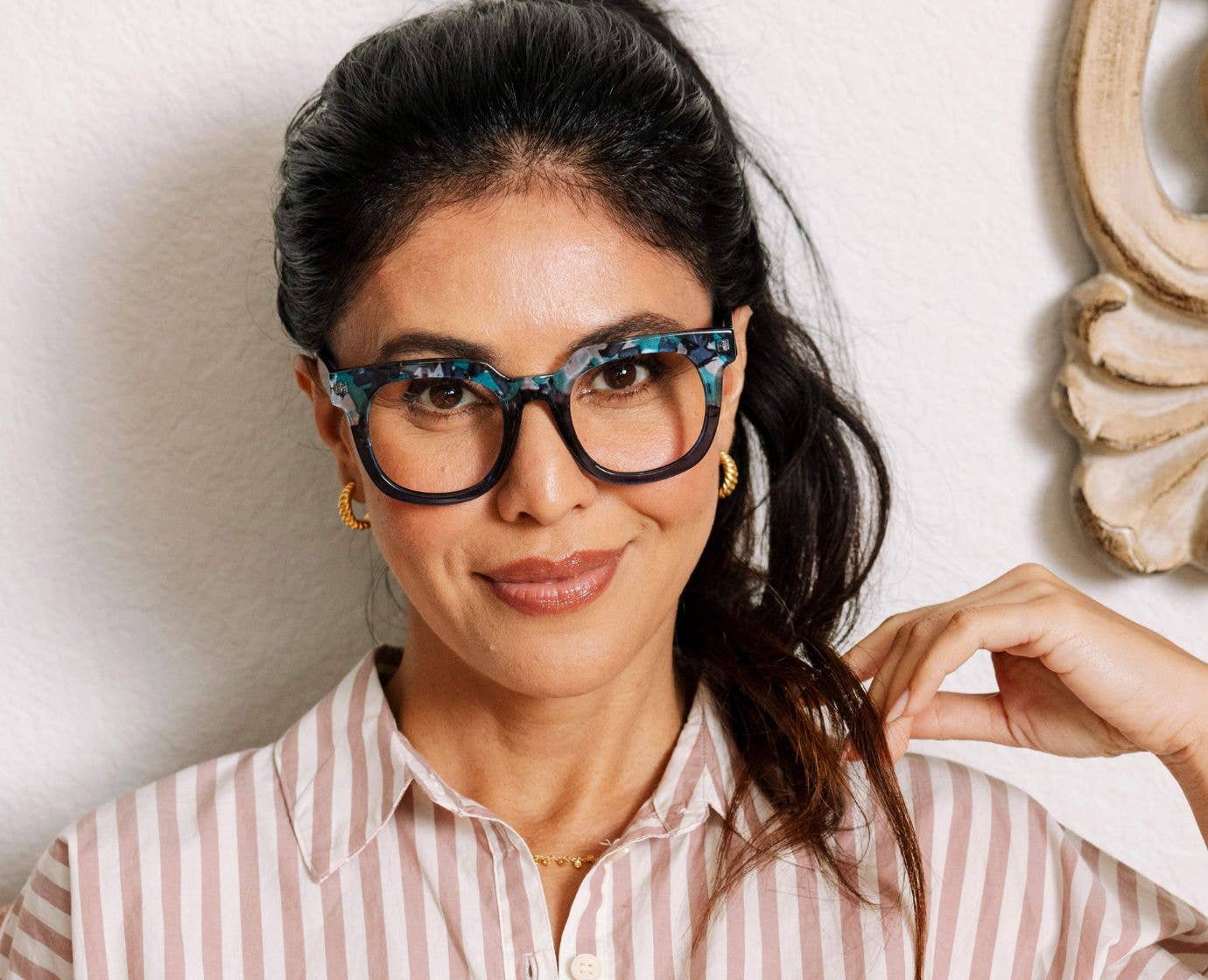 Showbiz (Blue Light)