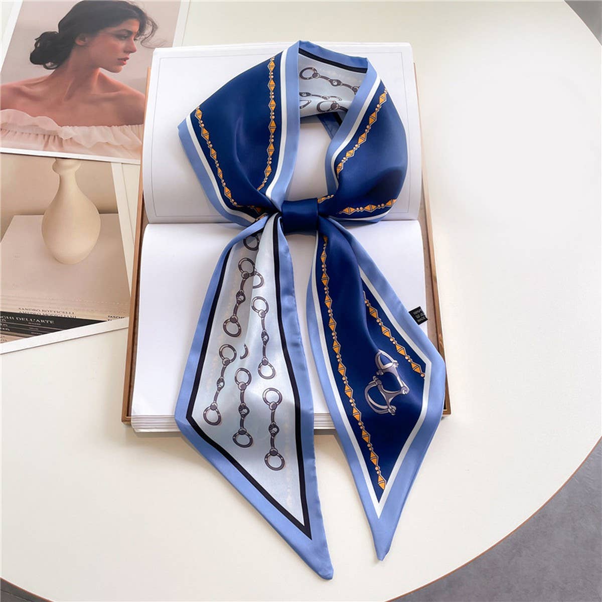 FASHIONABLE DOUBLE-LAYER RIBBON ANGLED HEAD SCARF_CWASC1515